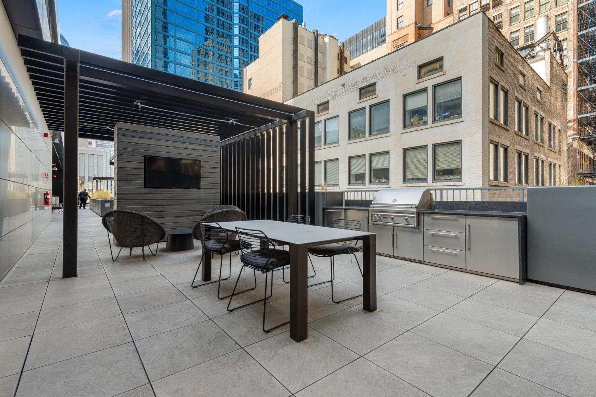 Experience Downtown Chicago At Millennium - Luxury Apartments In The Loop 外观 照片