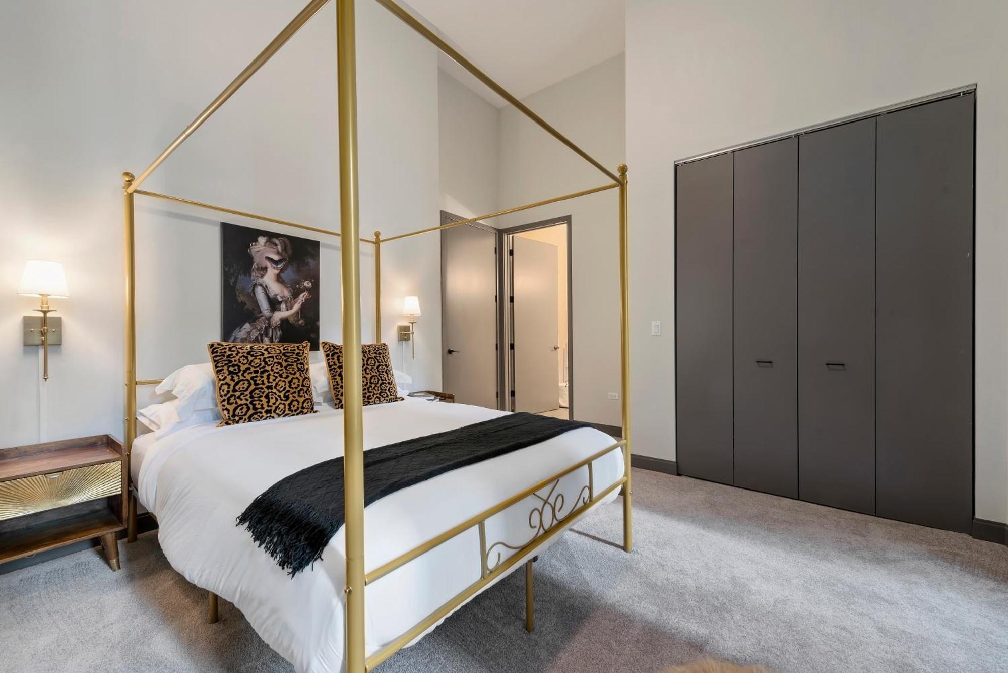 Experience Downtown Chicago At Millennium - Luxury Apartments In The Loop 客房 照片