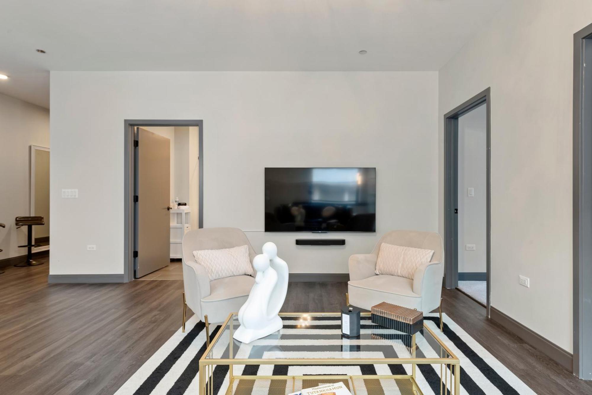 Experience Downtown Chicago At Millennium - Luxury Apartments In The Loop 外观 照片