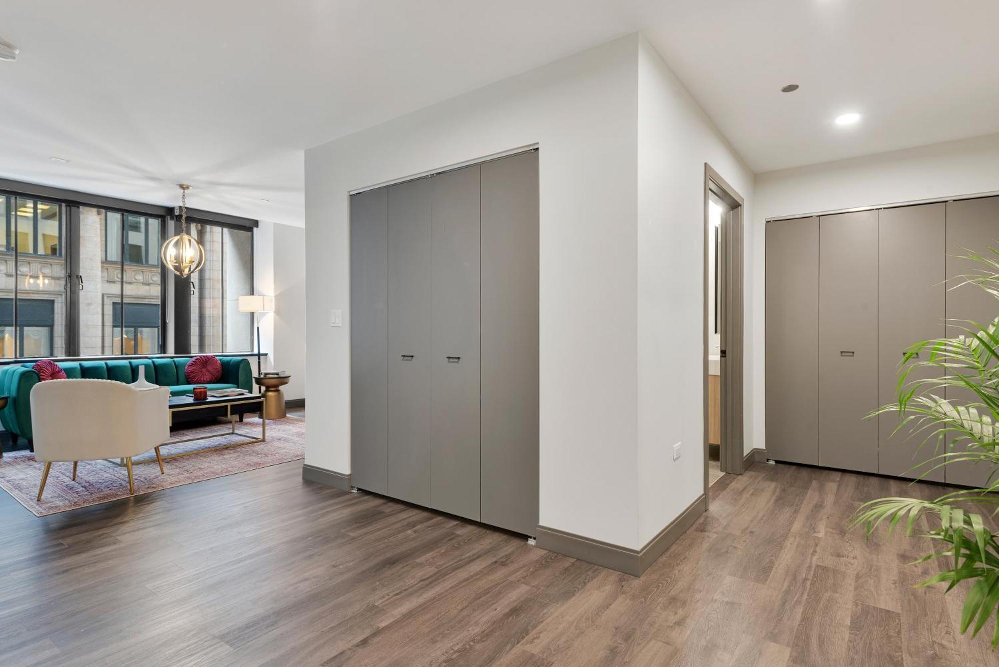 Experience Downtown Chicago At Millennium - Luxury Apartments In The Loop 外观 照片