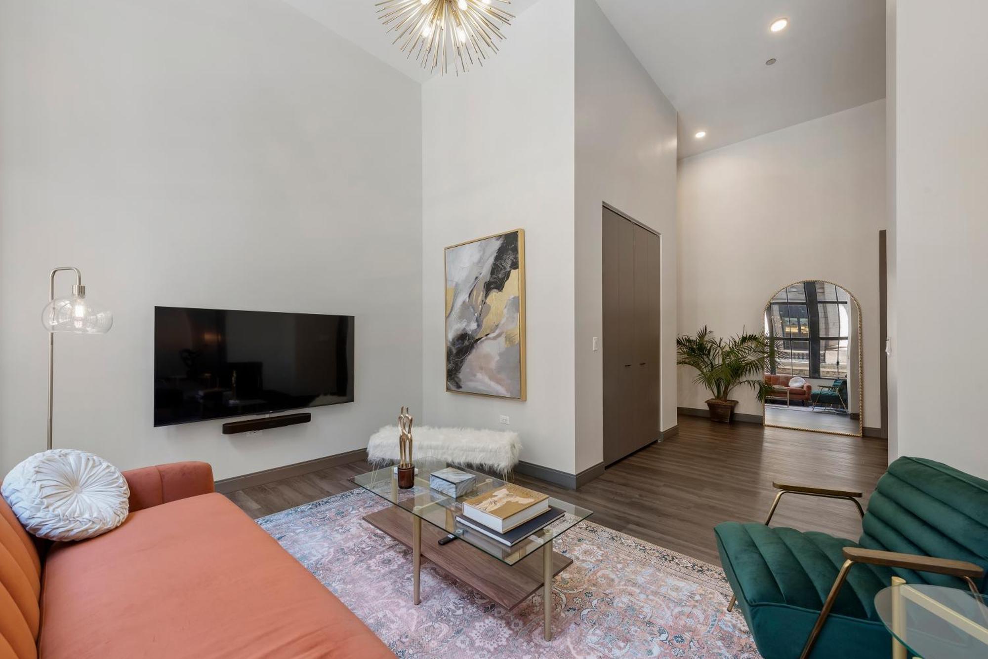 Experience Downtown Chicago At Millennium - Luxury Apartments In The Loop 外观 照片